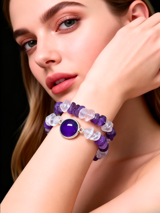 A magic hidden photo bracelet that reveals a custom pet portrait when warmed above 28°C. This temperature sensitive jewelry is a unique way to keep your pet's memory close.