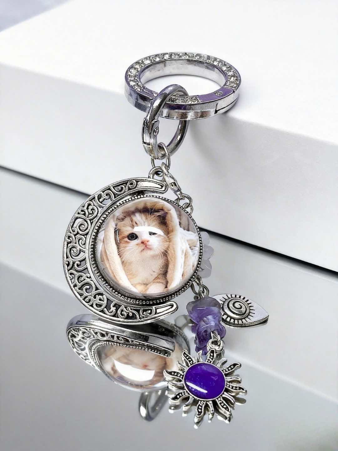 Custom pet photo keychain designed as an everyday remembrance keepsake.