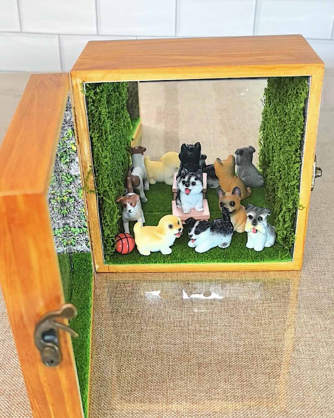 Infinity Pet World LED Shadow Box – Cute Dog & Cat Infinity Mirror Decor Gift