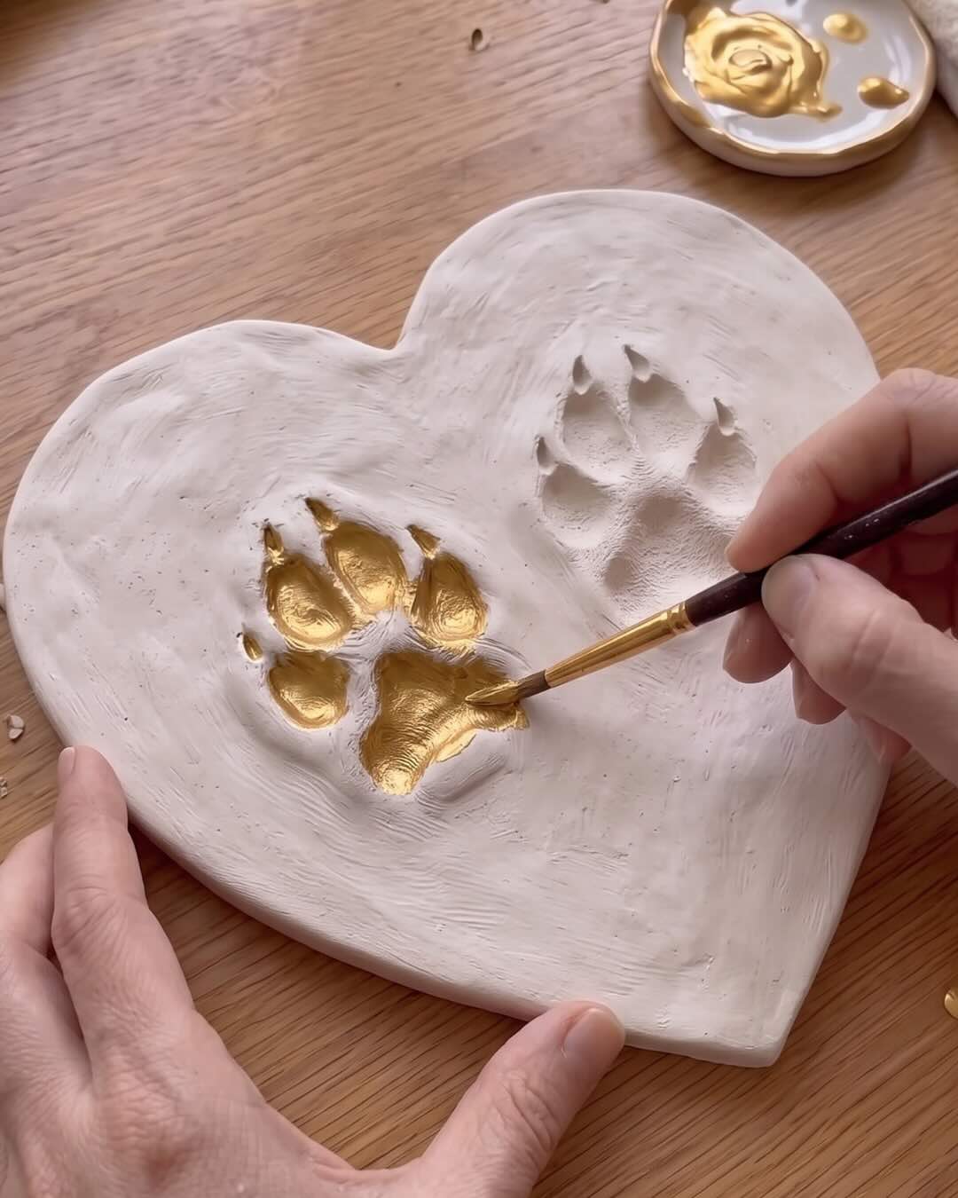 Pet Paw Print Kit for Dogs & Cats – DIY Clay Keepsake Set